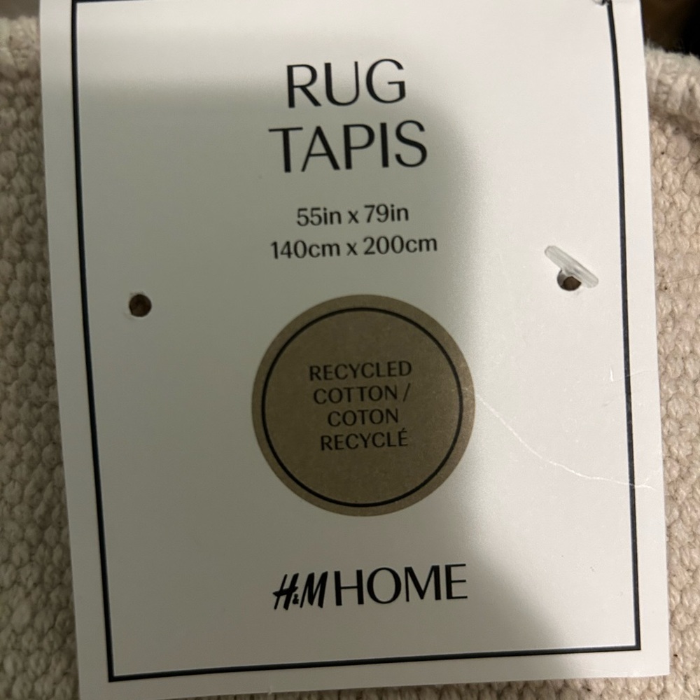 H&M HOME Large Tufted-motif Rug - Picture 8 of 9